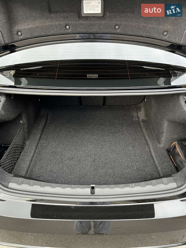Седан BMW 3 Series 2023 в Запорожье