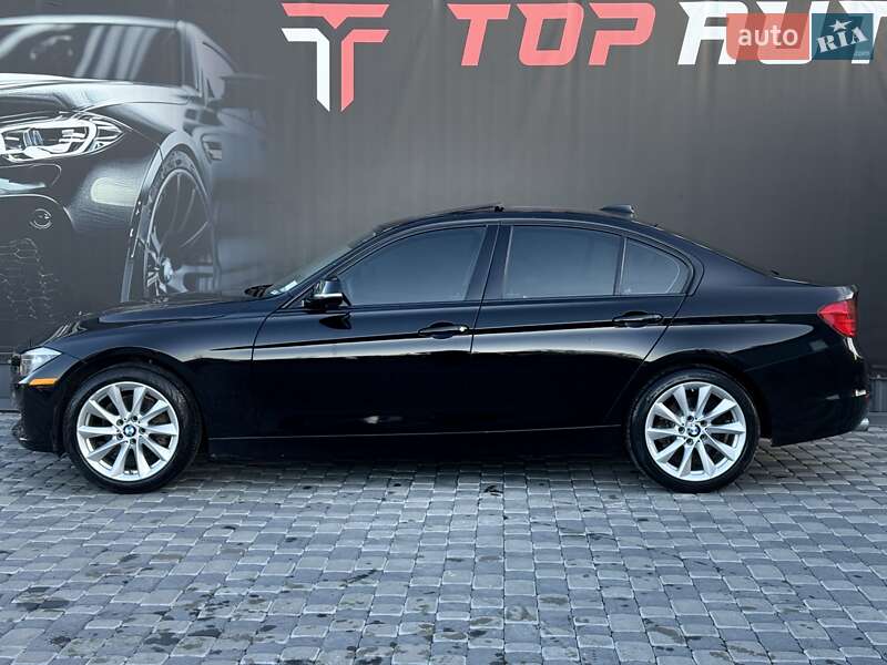 Седан BMW 3 Series 2015 в Львове