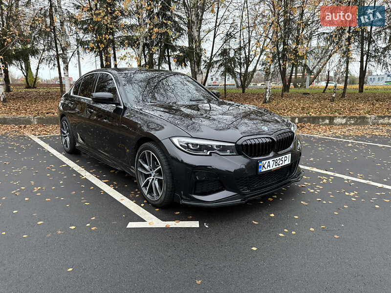 BMW 3 Series 2019