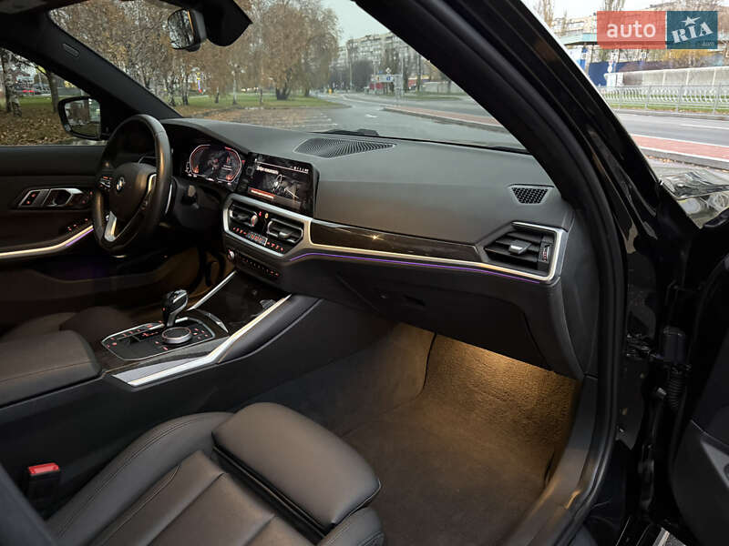 Седан BMW 3 Series 2019 в Киеве фото 17 Седан BMW 3 Series 2019 в Киеве