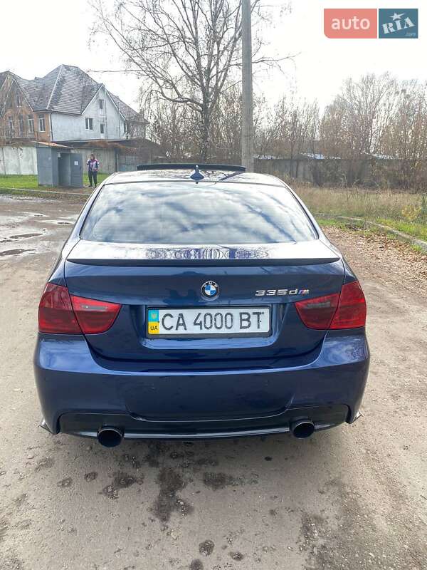 Седан BMW 3 Series 2010 в Черкассах