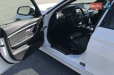 Седан BMW 3 Series 2018 в Ивано-Франковске