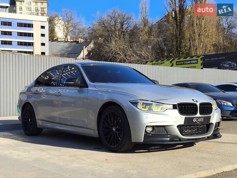 Седан BMW 3 Series 2015 в Киеве