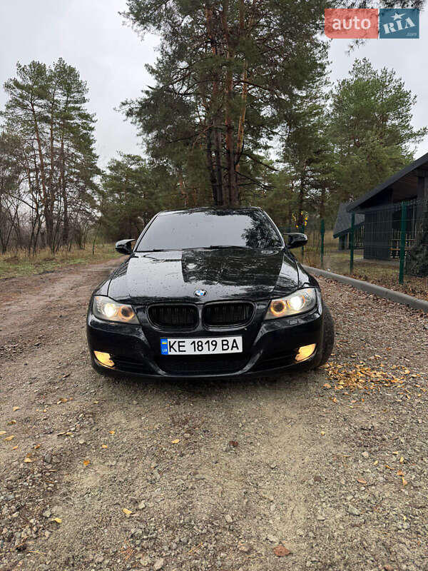 Седан BMW 3 Series 2011 в Днепре фото 2 Седан BMW 3 Series 2011 в Днепре