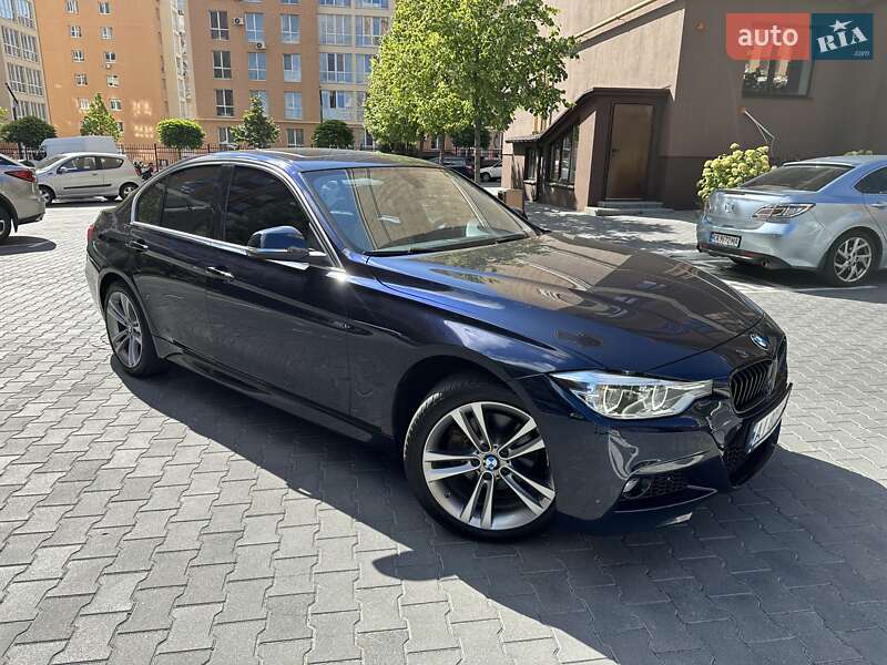 Седан BMW 3 Series 2017 в Киеве