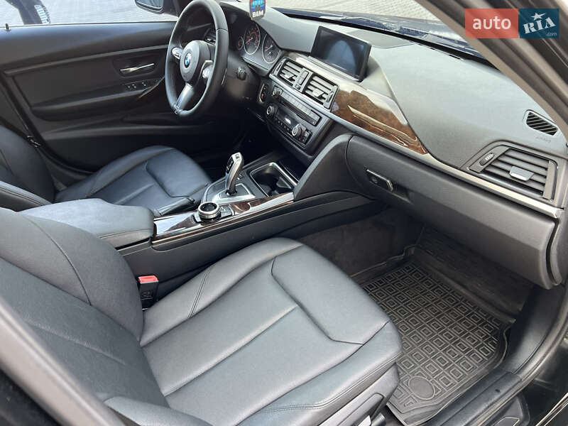 Седан BMW 3 Series 2014 в Хмельницком