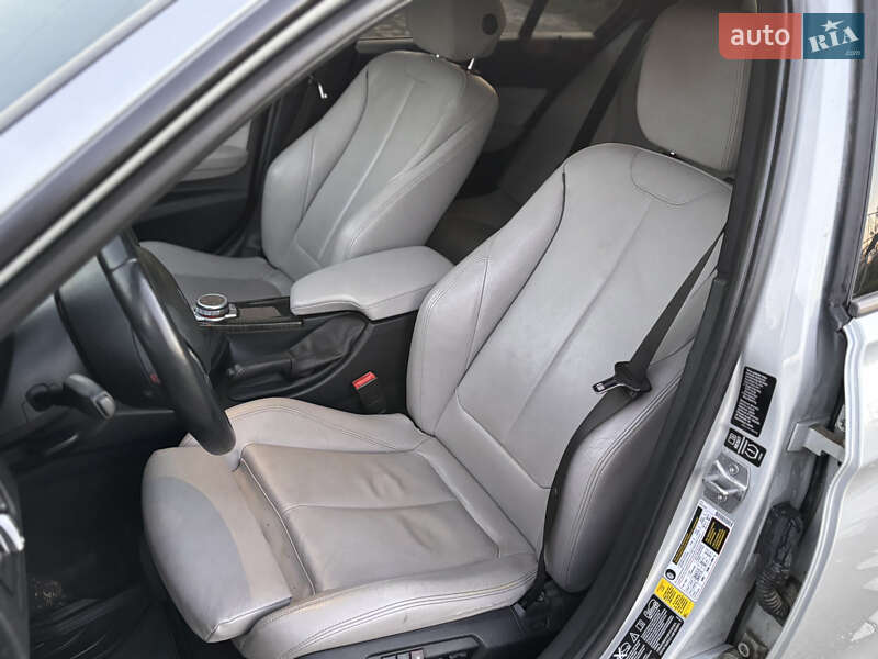 Седан BMW 3 Series 2012 в Тернополі