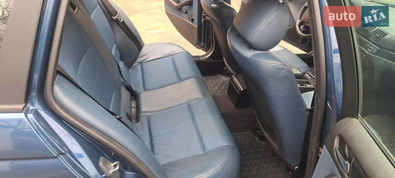 Универсал BMW 3 Series 2004 в Борисполе фото 24 Универсал BMW 3 Series 2004 в Борисполе