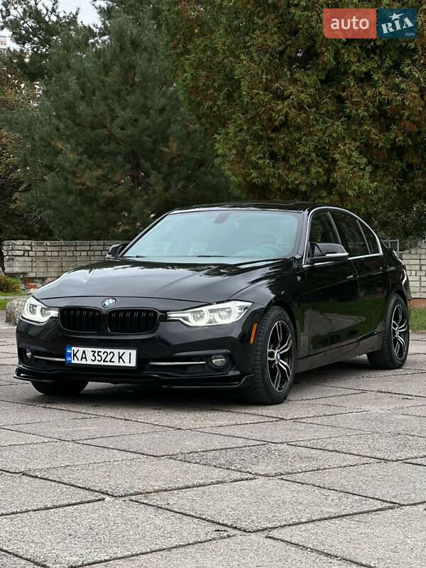 Седан BMW 3 Series 2016 в Львові