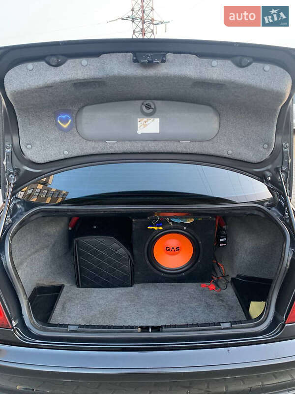 Седан BMW 3 Series 1998 в Ивано-Франковске