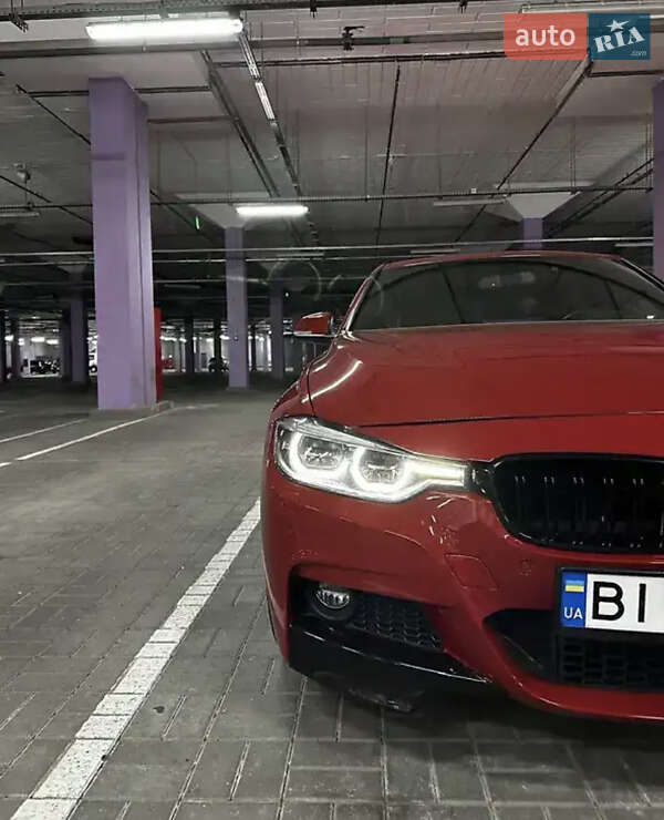Седан BMW 3 Series 2018 в Киеве