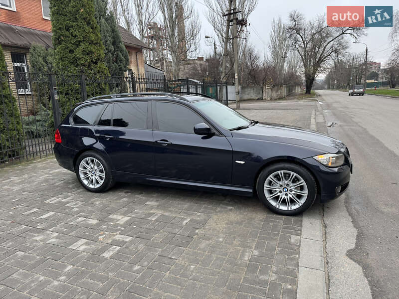 Универсал BMW 3 Series 2010 в Запорожье