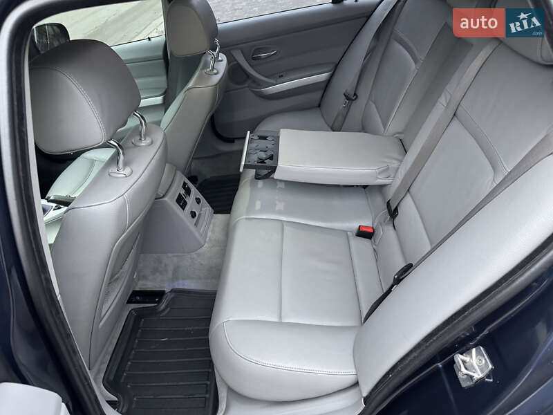 Универсал BMW 3 Series 2010 в Запорожье