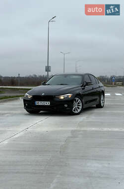 Седан BMW 3 Series 2016 в Виннице