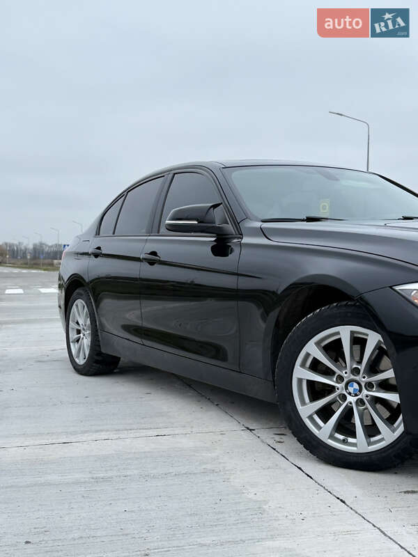 Седан BMW 3 Series 2016 в Виннице фото 10 Седан BMW 3 Series 2016 в Виннице