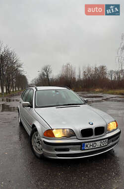 Универсал BMW 3 Series 2001 в Звягеле