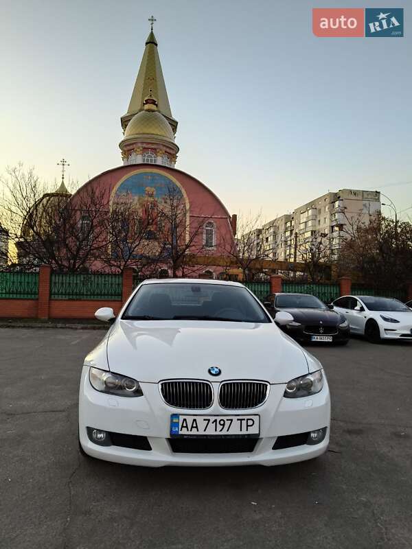 Купе BMW 3 Series 2007 в Киеве