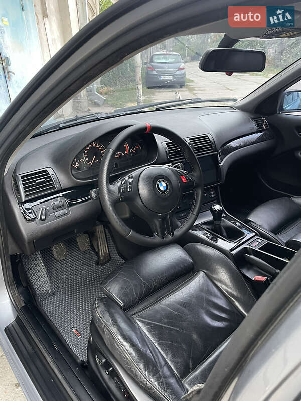 Седан BMW 3 Series 2004 в Харькове