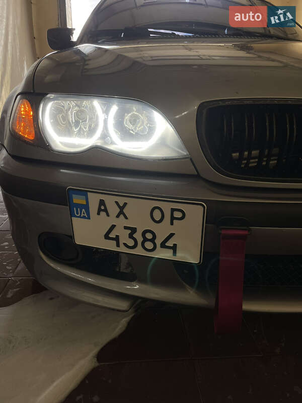 Седан BMW 3 Series 2004 в Харькове