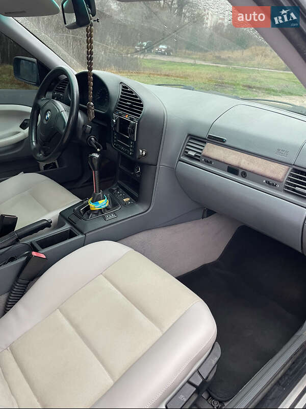 Купе BMW 3 Series 1998 в Сумах