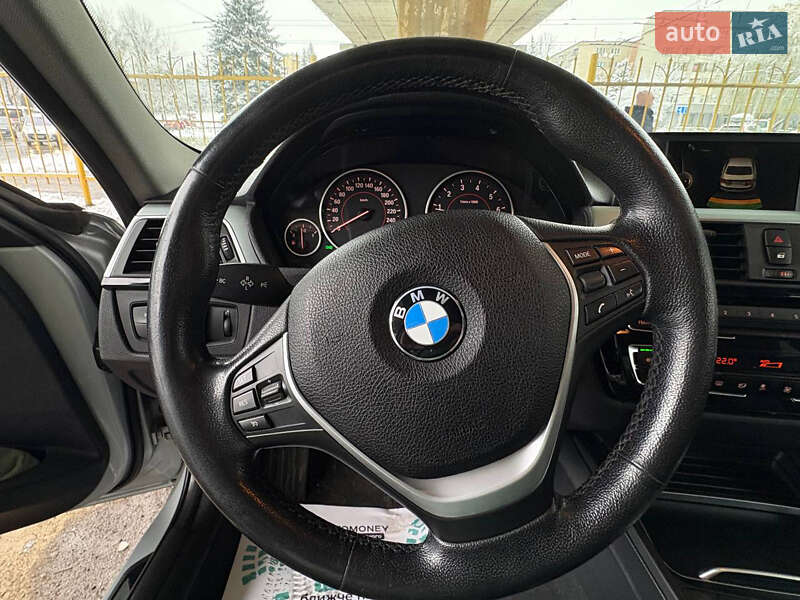 Седан BMW 3 Series 2016 в Львове фото 8 Седан BMW 3 Series 2016 в Львове