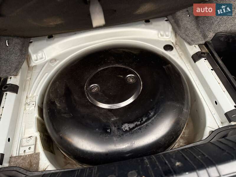 Седан BMW 3 Series 2002 в Хмельницком