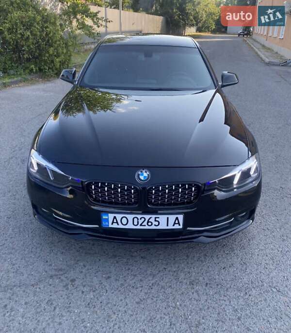 Седан BMW 3 Series 2018 в Кривом Роге