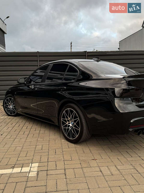 Седан BMW 3 Series 2012 в Черкассах