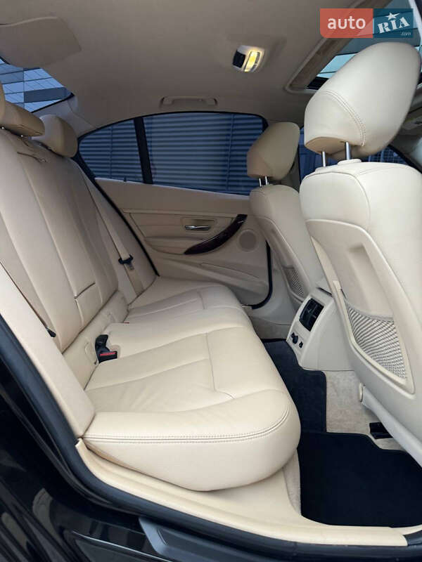 Седан BMW 3 Series 2012 в Черкассах