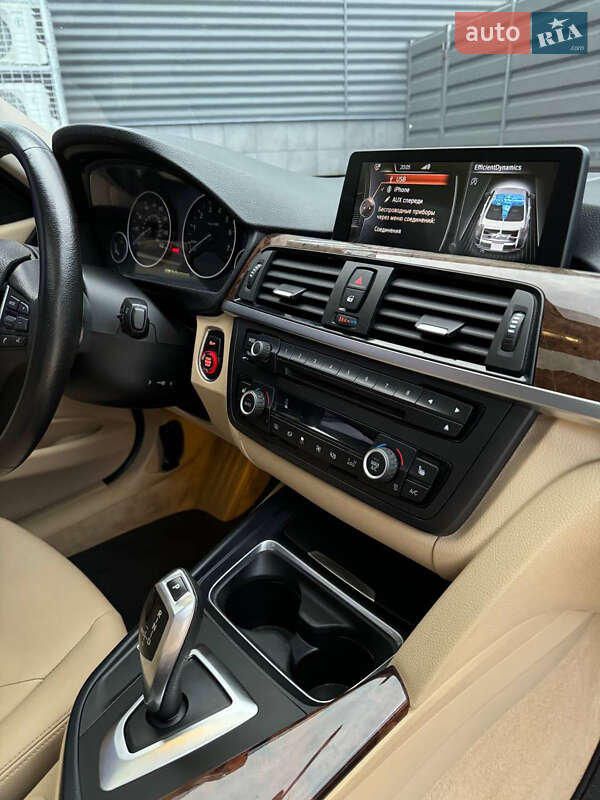 Седан BMW 3 Series 2012 в Черкассах