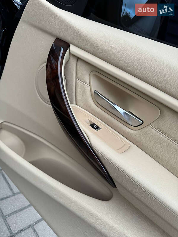 Седан BMW 3 Series 2012 в Черкассах