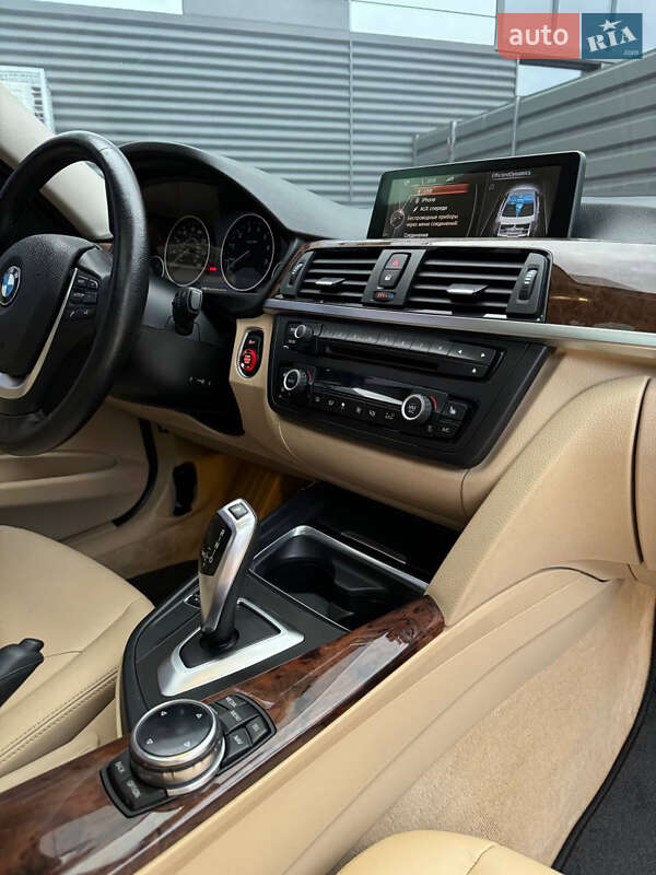 Седан BMW 3 Series 2012 в Черкассах