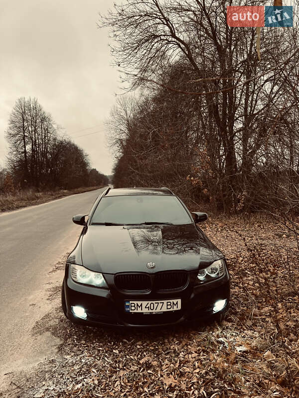 Универсал BMW 3 Series 2010 в Захарьевке