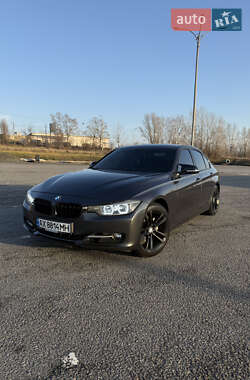 Седан BMW 3 Series 2012 в Безлюдівці
