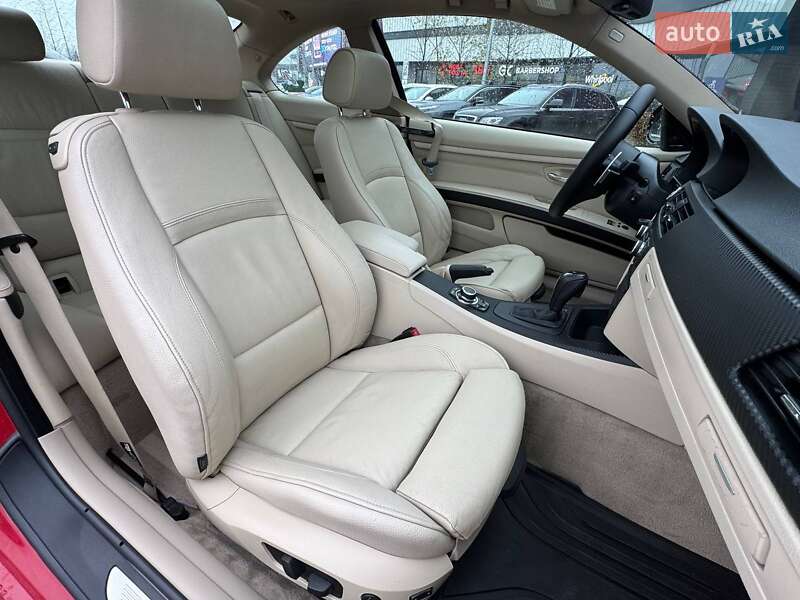 Купе BMW 3 Series 2011 в Киеве