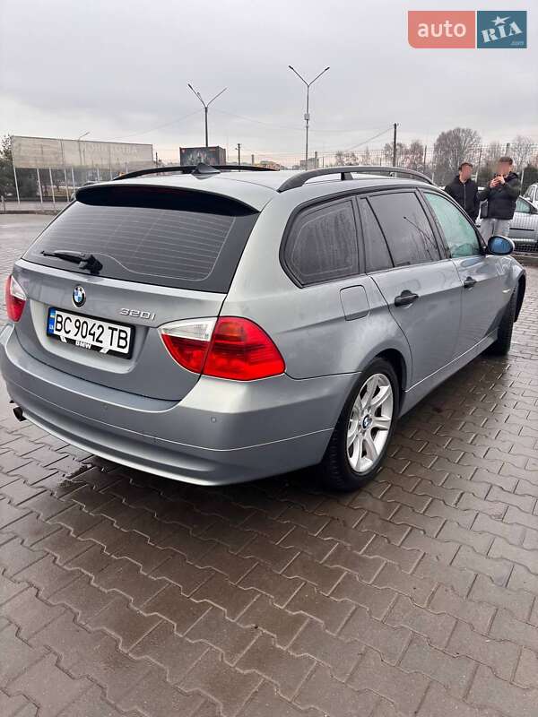Универсал BMW 3 Series 2005 в Луцке