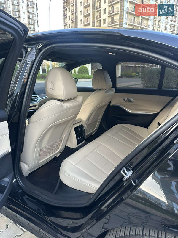 Седан BMW 3 Series 2019 в Одессе фото 18 Седан BMW 3 Series 2019 в Одессе