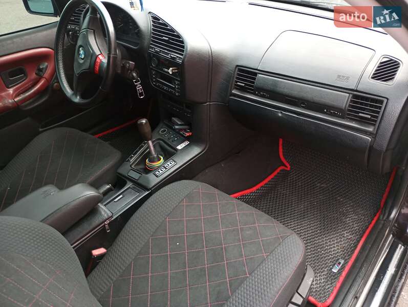 Седан BMW 3 Series 1997 в Сумах