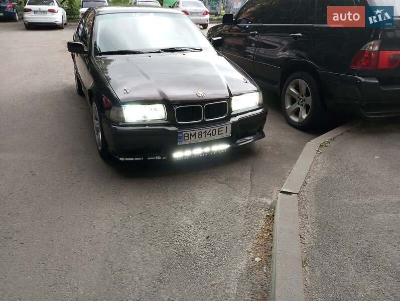 Седан BMW 3 Series 1997 в Сумах