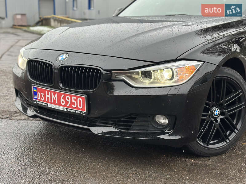 Седан BMW 3 Series 2015 в Луцьку