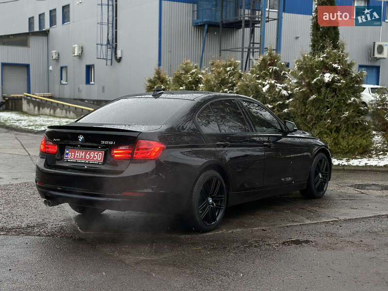 Седан BMW 3 Series 2015 в Луцьку