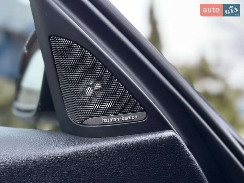 Седан BMW 3 Series 2015 в Луцьку