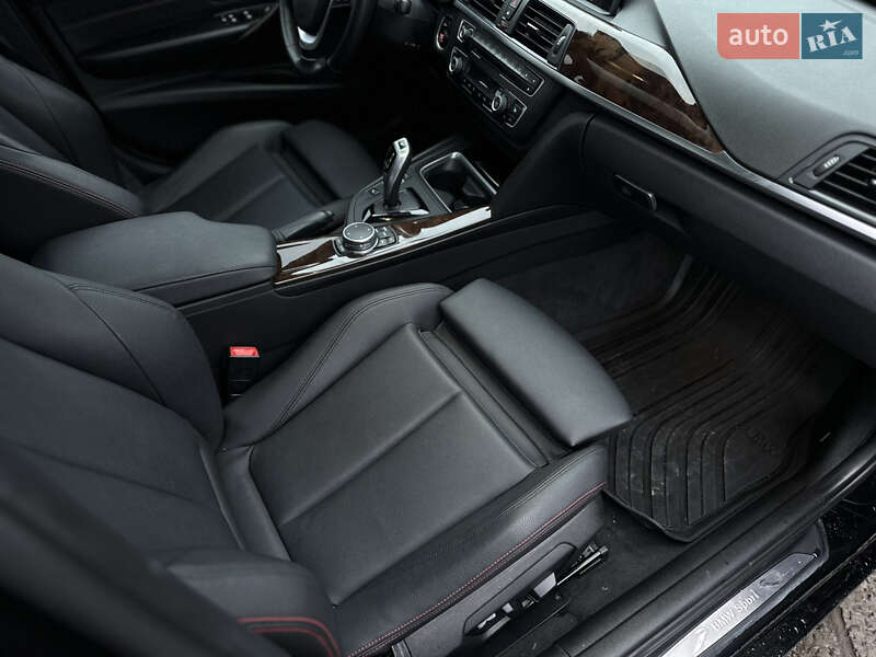 Седан BMW 3 Series 2015 в Луцьку