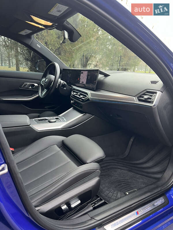 Седан BMW 3 Series 2023 в Харкові