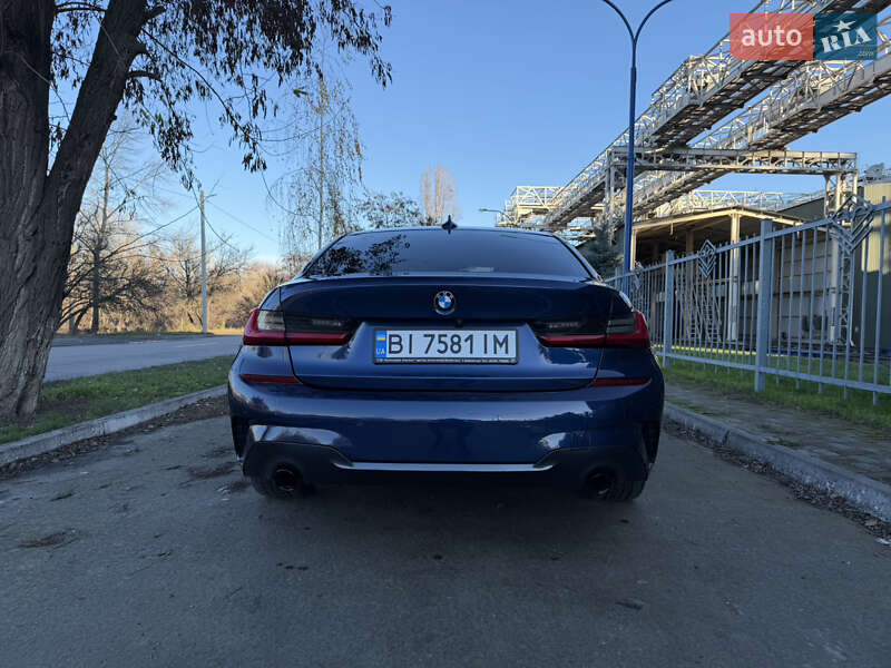 Седан BMW 3 Series 2019 в Кременчуге