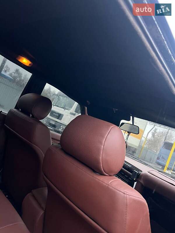 Седан BMW 3 Series 1987 в Сарнах