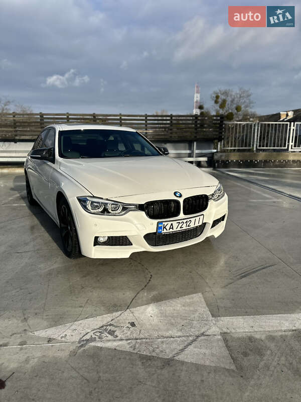 Седан BMW 3 Series 2015 в Киеве фото Седан BMW 3 Series 2015 в Киеве