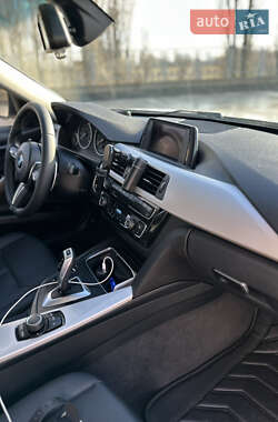 Седан BMW 3 Series 2015 в Киеве