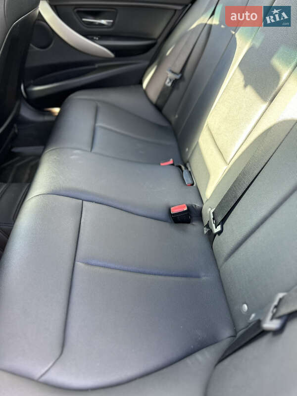 Седан BMW 3 Series 2015 в Киеве фото 20 Седан BMW 3 Series 2015 в Киеве