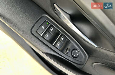 Седан BMW 3 Series 2015 в Киеве